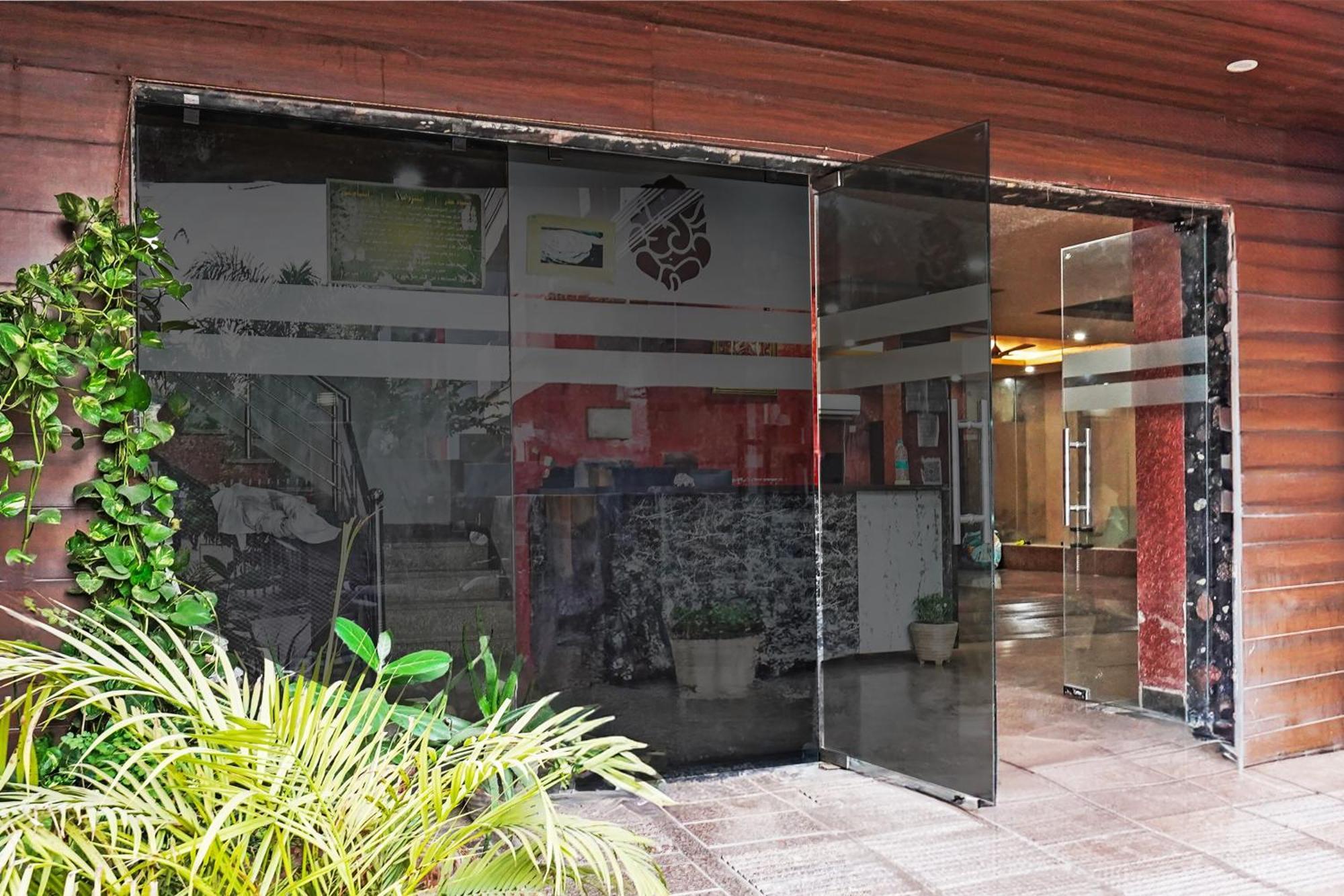 Hotel O Babil Palace Near Omaxe Celebration Mall Gurgaon Buitenkant foto