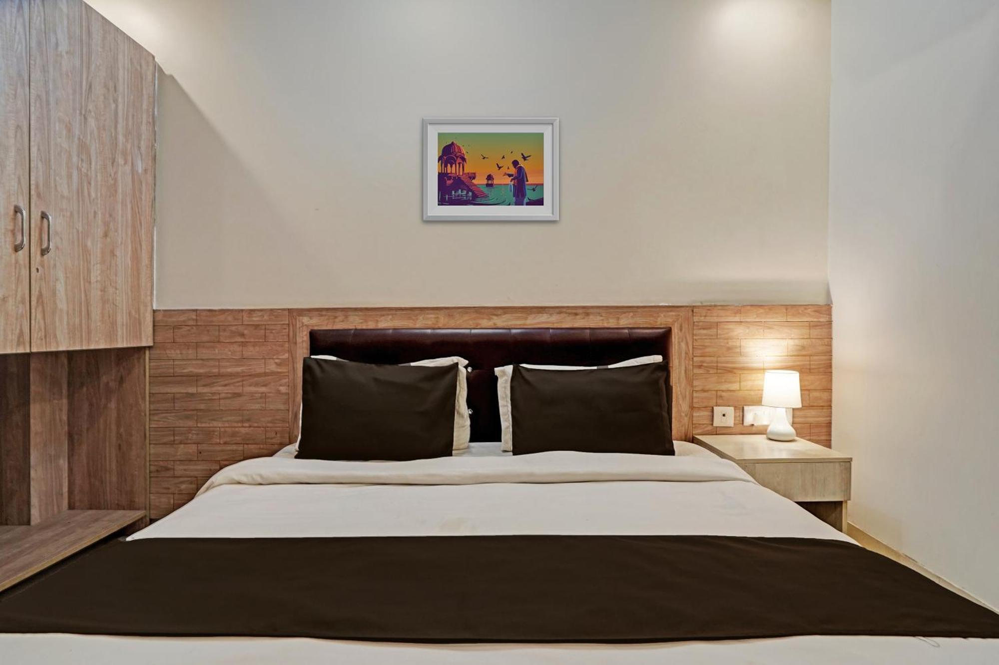 Hotel O Babil Palace Near Omaxe Celebration Mall Gurgaon Buitenkant foto